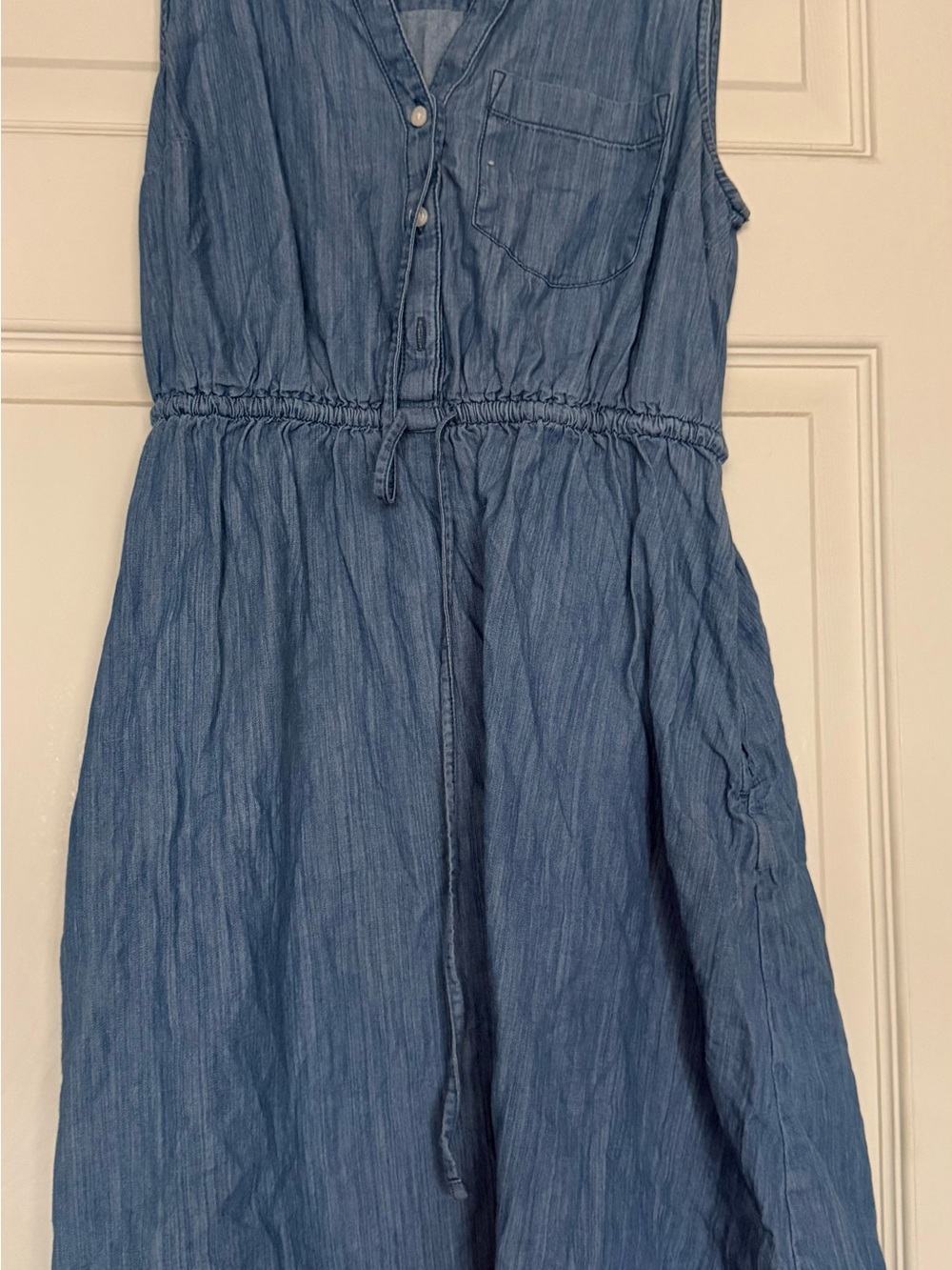 Denim sleeveless dress